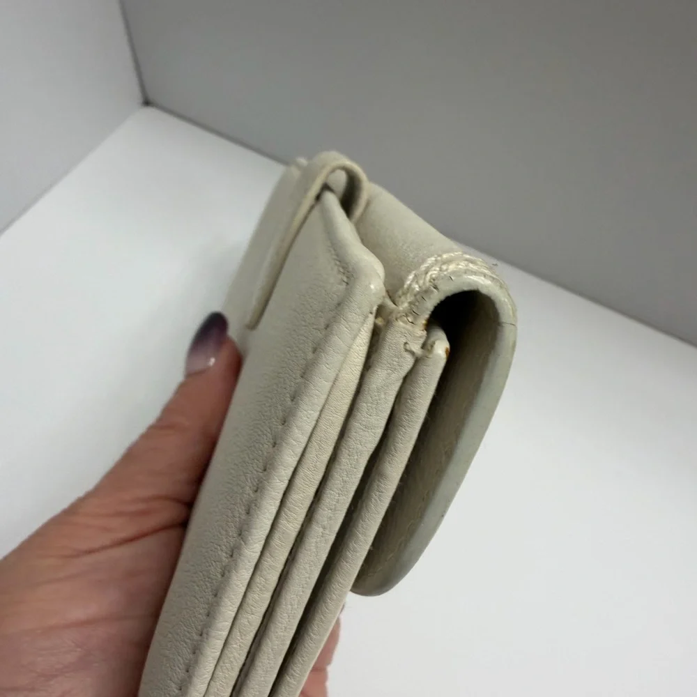 Dior Vintage Off-White Leather Women's Wallet